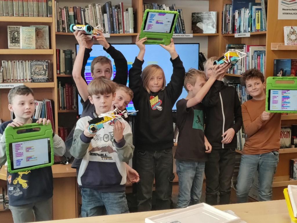 Lego-Seminar in der Bücherei Virgen