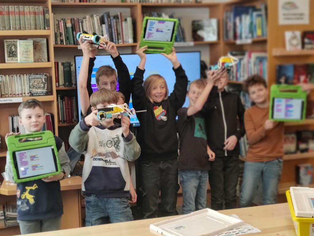 Lego-Seminar in der Bücherei Virgen