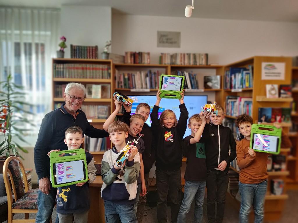 Lego-Seminar in der Bücherei Virgen